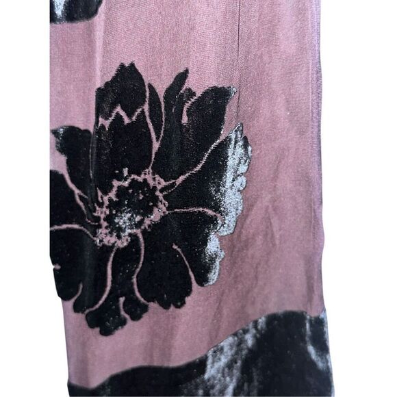 Beautiful NINE WEST Supersoft Scarf SILK BLEND BROWN, FLORAL Good Condition - Picture 5 of 5